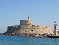 Mandraki-Hafen mit Festungsanlage, Rhodos